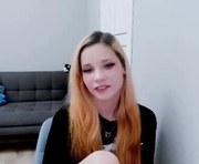 kitten_alisa is a 21 year old female webcam sex model.