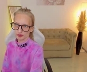 cynthia_charm is a  year old female webcam sex model.