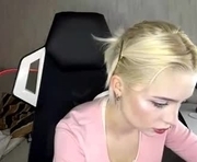 lorrettachimento is a 18 year old female webcam sex model.