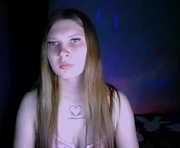 nelli_lux is a 21 year old female webcam sex model.