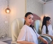 viiolet_whitee is a  year old female webcam sex model.