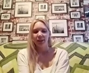 pauldahm is a 18 year old female webcam sex model.