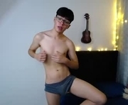 luandy_ is a  year old male webcam sex model.