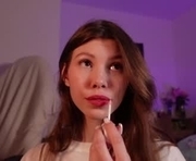 tiffantasy is a 19 year old female webcam sex model.