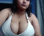 alisteresa_ is a 19 year old female webcam sex model.
