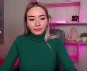 alisacoksss is a  year old female webcam sex model.