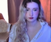 smoothbabyy is a 19 year old female webcam sex model.