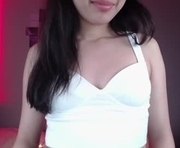 miuyuka is a 18 year old female webcam sex model.