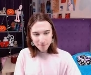 hermione_reid is a 21 year old shemale webcam sex model.