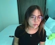 _abbyyyy_ is a 23 year old female webcam sex model.