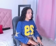 julieth_cooper1 is a 25 year old female webcam sex model.