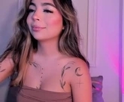 _rousse__ is a 24 year old female webcam sex model.