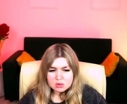aliceriwe is a  year old female webcam sex model.