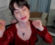 adeline_perle is a 22 year old female webcam sex model.