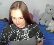 elsamails is a 29 year old female webcam sex model.