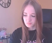 katekayer is a 20 year old female webcam sex model.