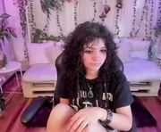 gummo_ is a  year old female webcam sex model.