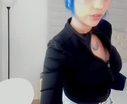 scarlett_whitmore is a 19 year old female webcam sex model.