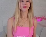 kissyourtessa is a 20 year old female webcam sex model.