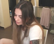 alma_pearl is a 22 year old female webcam sex model.