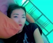 nayeonobi is a 19 year old female webcam sex model.