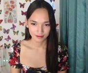 urasianpinaylizaxxx is a 20 year old female webcam sex model.