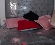 isabela_rossse1 is a 27 year old female webcam sex model.