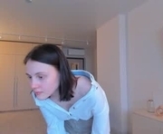 megancooks is a 18 year old female webcam sex model.