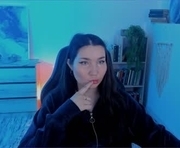 sarafreedman is a 21 year old female webcam sex model.