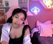 littlekarla_ is a 18 year old female webcam sex model.