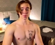 myshkek is a 18 year old male webcam sex model.