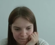 nana_new is a 18 year old female webcam sex model.