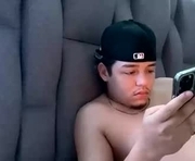rexaybladee is a 21 year old couple webcam sex model.