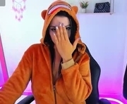 gia_contii is a 24 year old female webcam sex model.