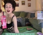 thewillownest is a 28 year old female webcam sex model.