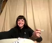 callme_sg is a 30 year old female webcam sex model.