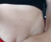 evelinefeet is a 36 year old female webcam sex model.