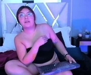 karia_smith_ is a 23 year old female webcam sex model.