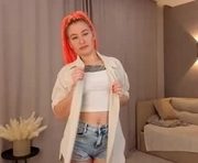 rill_cill is a 18 year old female webcam sex model.