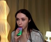 sierraholabaugh is a 18 year old female webcam sex model.