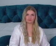 annyraii is a  year old female webcam sex model.