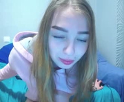 holyweed420 is a 19 year old female webcam sex model.