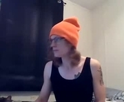tyyyler93 is a 29 year old shemale webcam sex model.