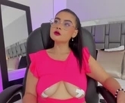 renata_saenz01 is a 31 year old female webcam sex model.