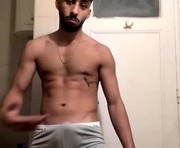 therock998 is a 26 year old male webcam sex model.