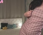 kathleenstone is a 18 year old female webcam sex model.