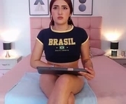 samantaa_rose_ is a 19 year old female webcam sex model.