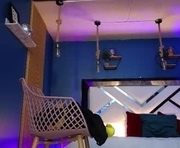 laady_brownn is a 32 year old female webcam sex model.