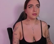 annikamerliahh_ is a 21 year old female webcam sex model.