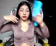 holly__20 is a 24 year old female webcam sex model.